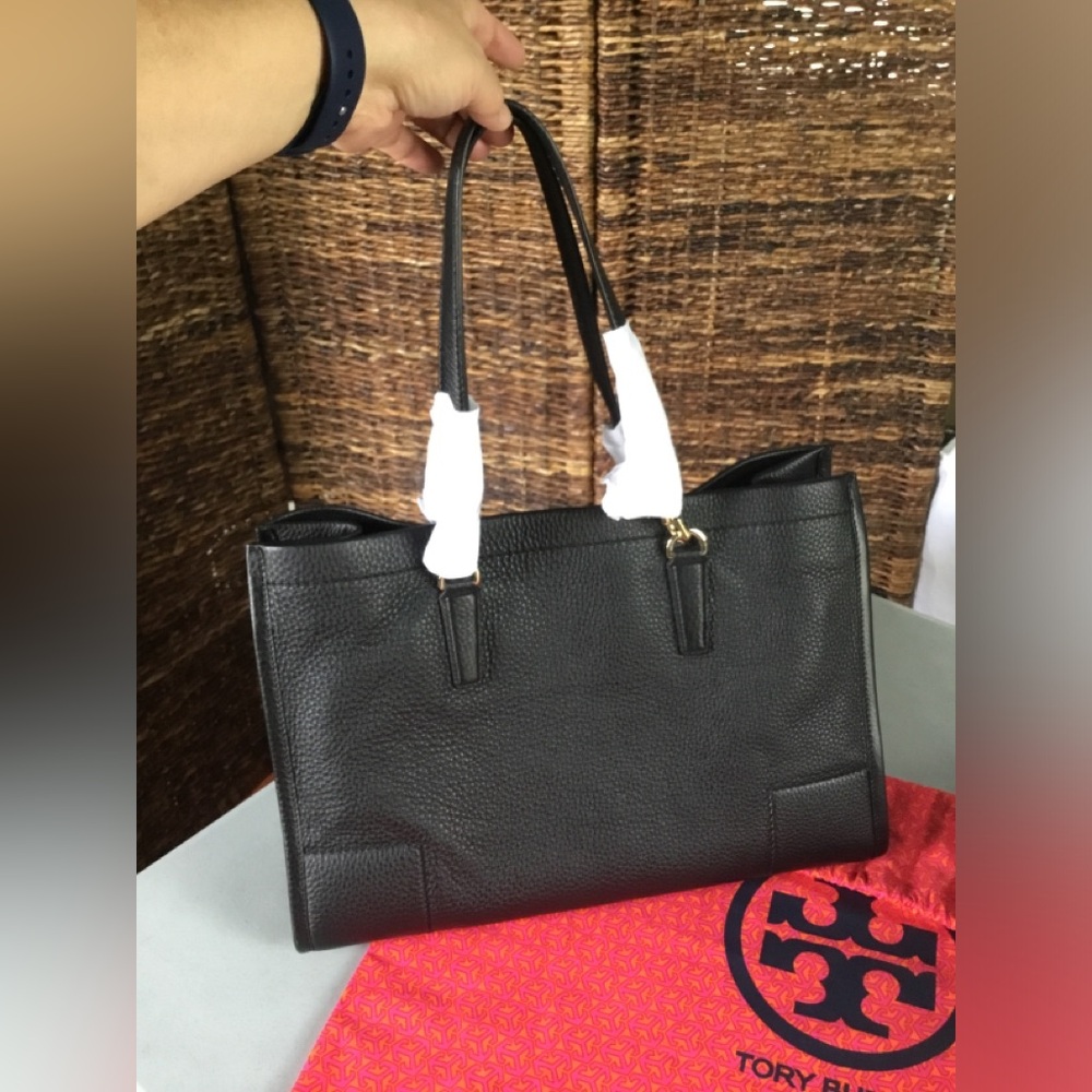TORY BURCH LARGE LEATHER TOTE WITH MUCH SPACE INNER POCKETS LARGE DUST BAG - Picture 8 of 16
